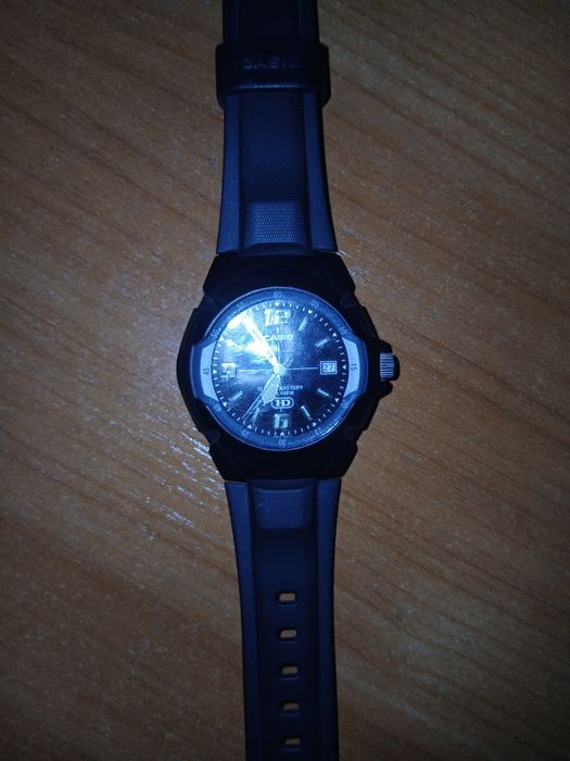 Продам часы Casio