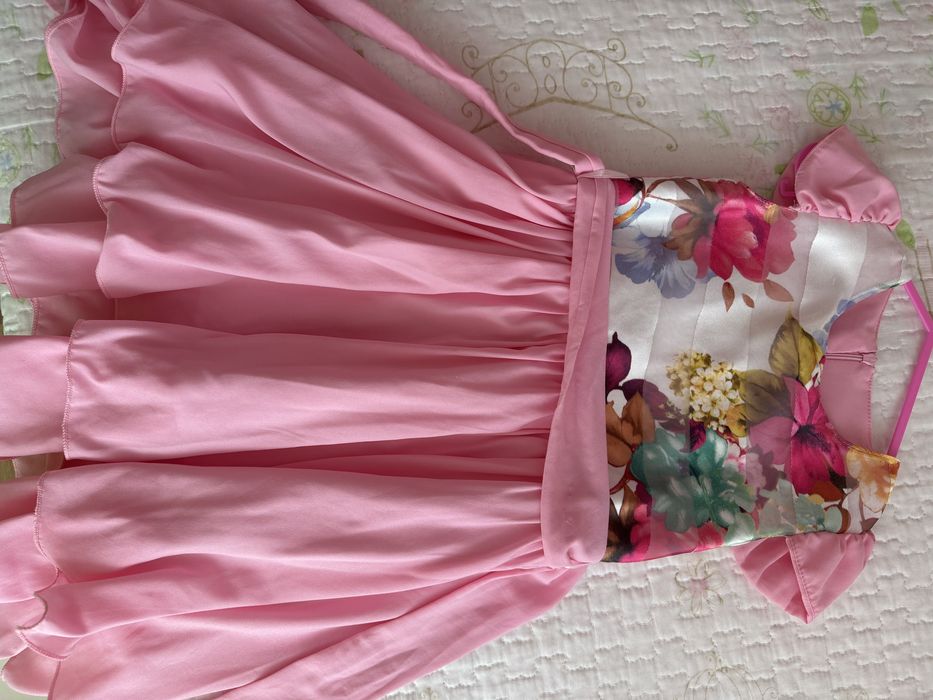 Роклички 6 г. Zara и др.