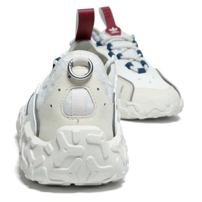 ЧЕРЕН ПЕТЪК Оригинални маратонки * ADIDAS ATRIC 23 * EU42