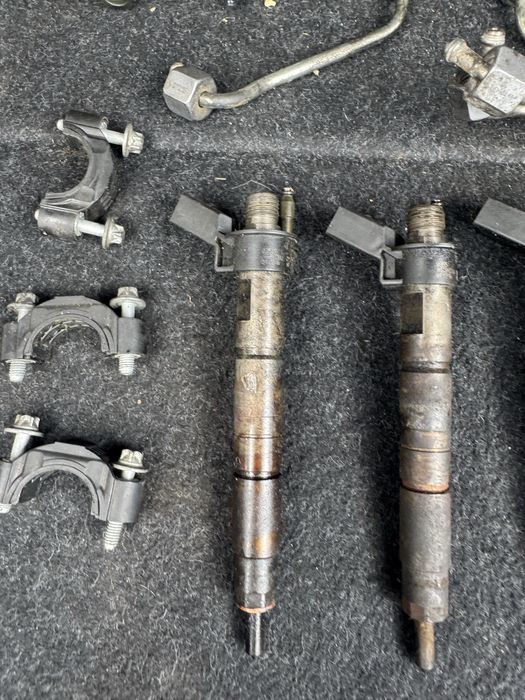 Дюзи с рейл за БМВ 2.0Д 177 коня