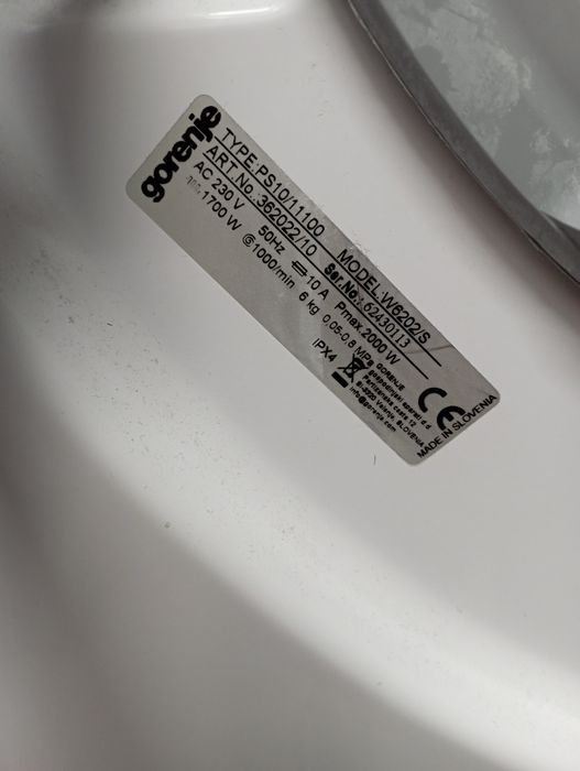 Продавам пералня gorenje на части