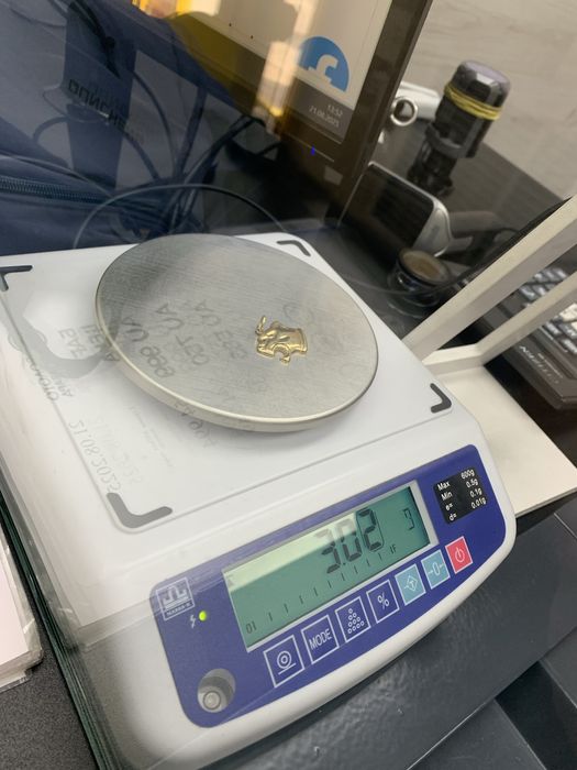 Золотой кулон тигр пантера лев 585