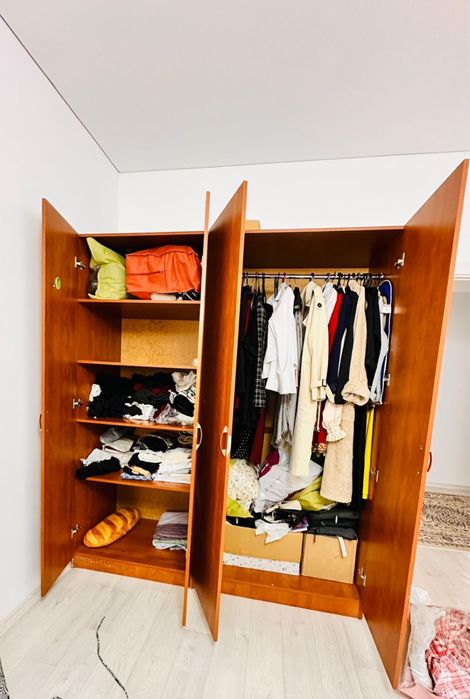 Продам  шкаф б/у