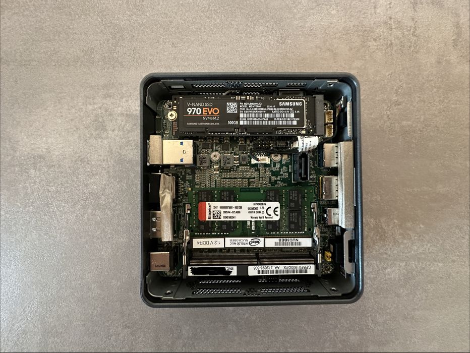 Mini PC Intel NUC i3 16GB/500GB