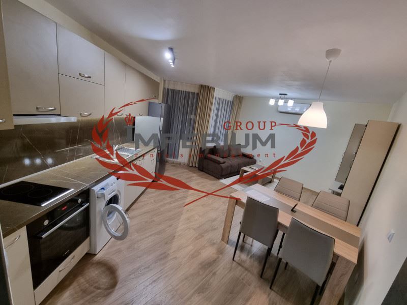 Дава се под наем Двустаен апартамент в Варна, Лятно кино Тракия - 76 кв.м за 510 € - Снимка #2