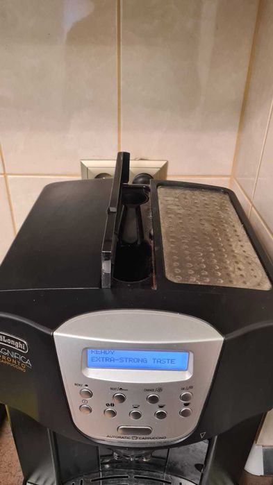 Espressor Cafea DeLoghi Magnifica