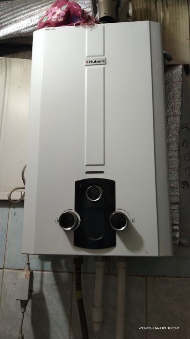 Газовый проточный водонагреватель HUBERT