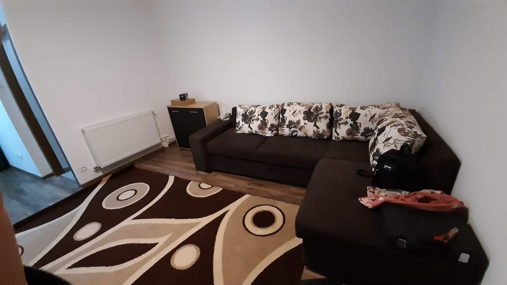 Inchiriez GARSONIERA  in blocul G2