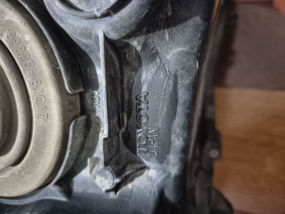 Фар на камри 55 европиц