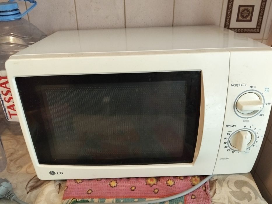 Микроволновая печь LG