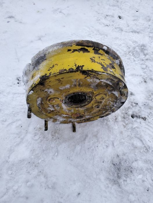 Бортовой ,водило к 700 кировец