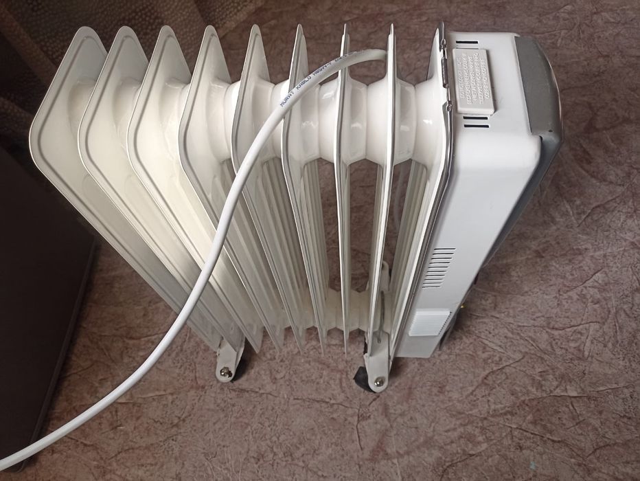 Обогревательбелый