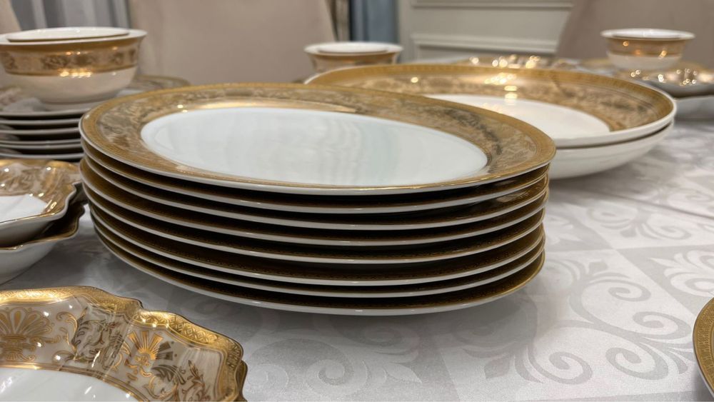 Продам чайно-столовый сервиз