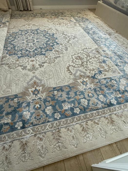 Кілем сатылады!!