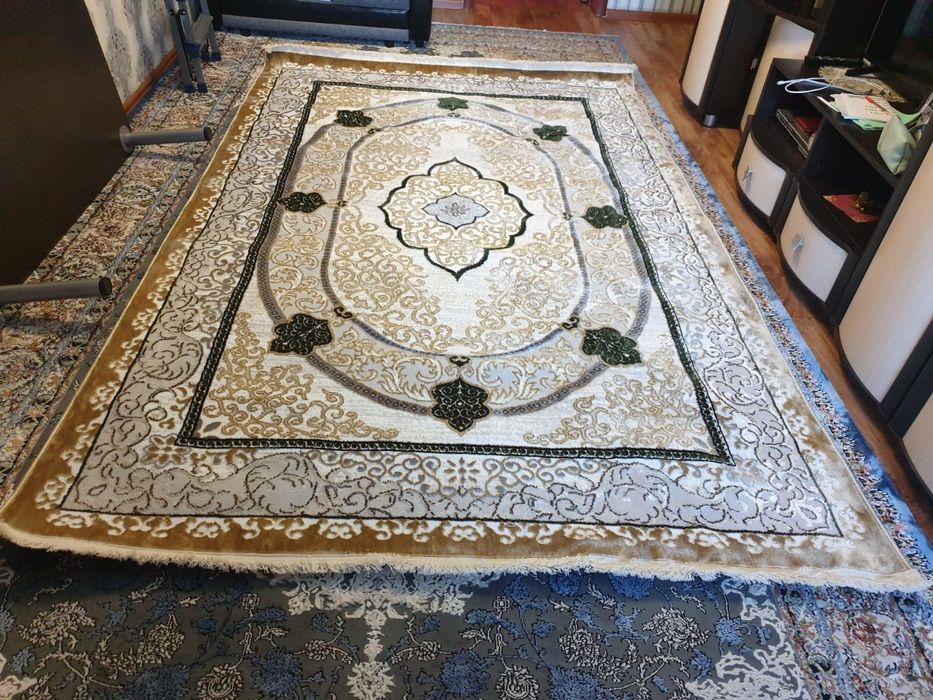 Продам новый ковёр