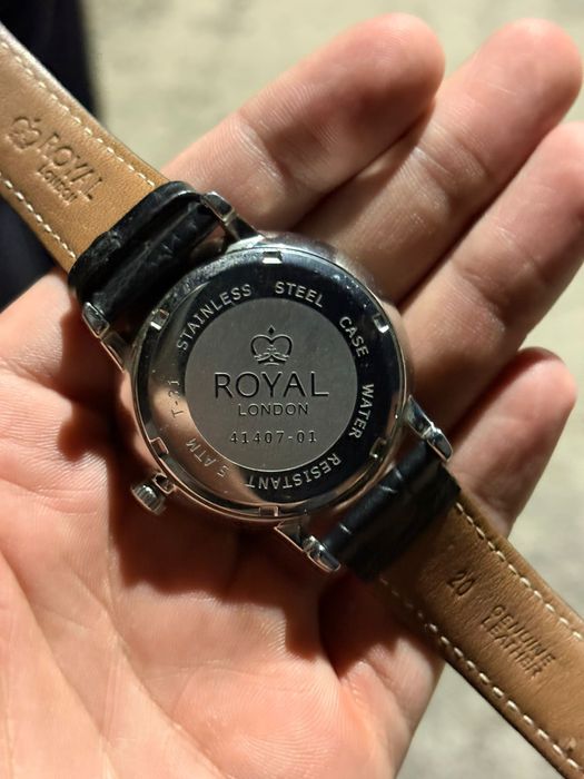 Royal London часы