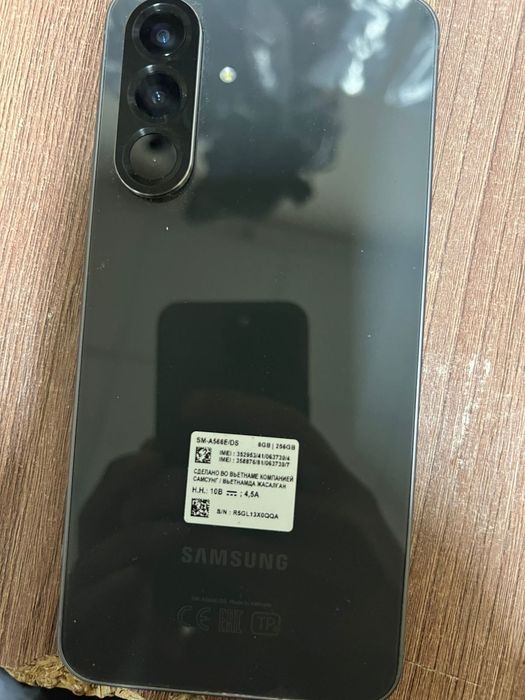 Samsung A56 почти новый