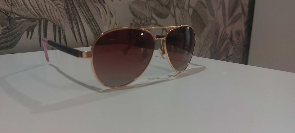 Слънчеви очила KWIAT