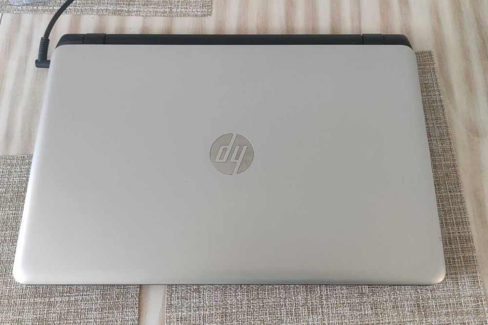Отличен HP 355 G2 AMD A8 6410 8GB 500GB 4ч батерия