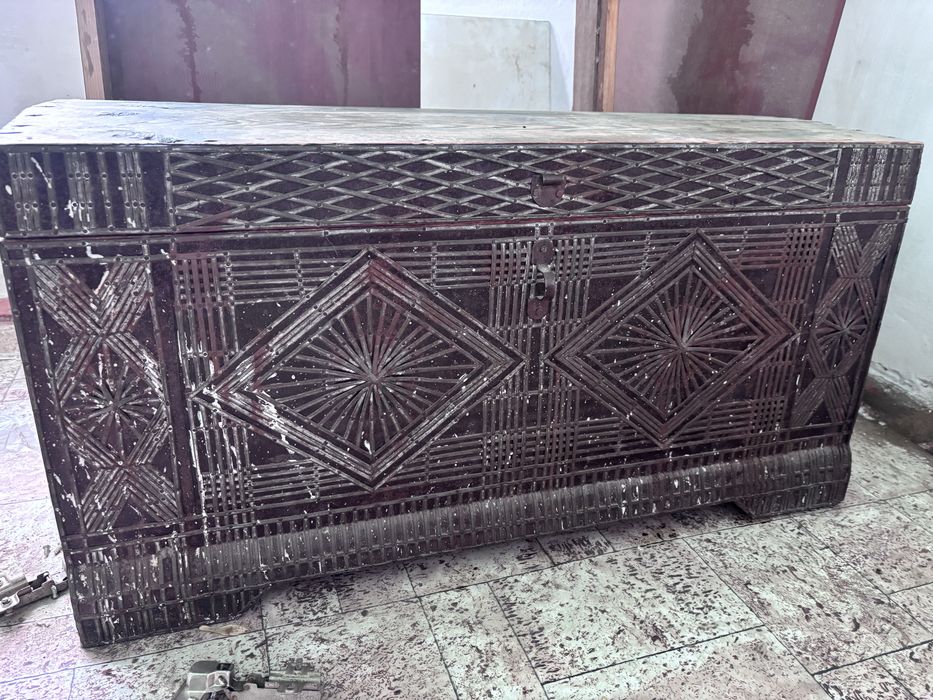 Әр түрлі заттар бар