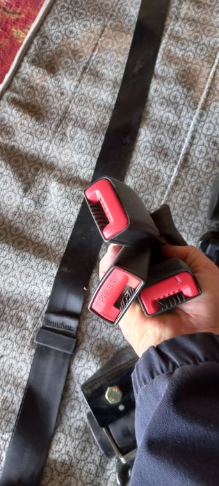 Продам ремни безопасность