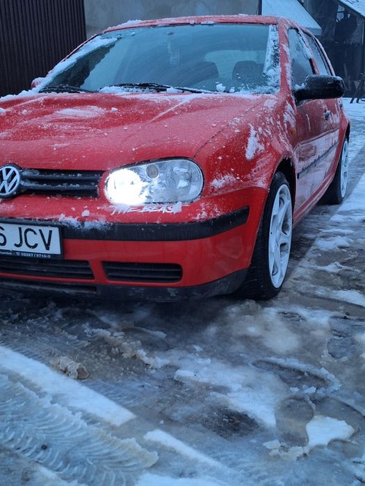 Vând golf 4 1.6 sr