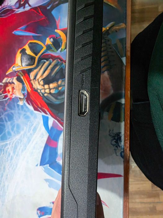 Продам ноутбук MSI GF63 Thin 10UD