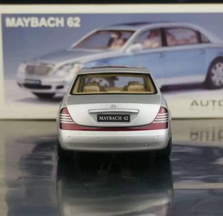 Maybach 62  Autoart Millennium 1:18 Цена 310$