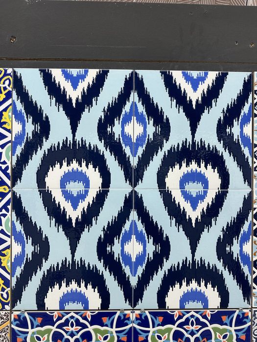 Milliycha kafellar 30*30 xitoy 30$ kv