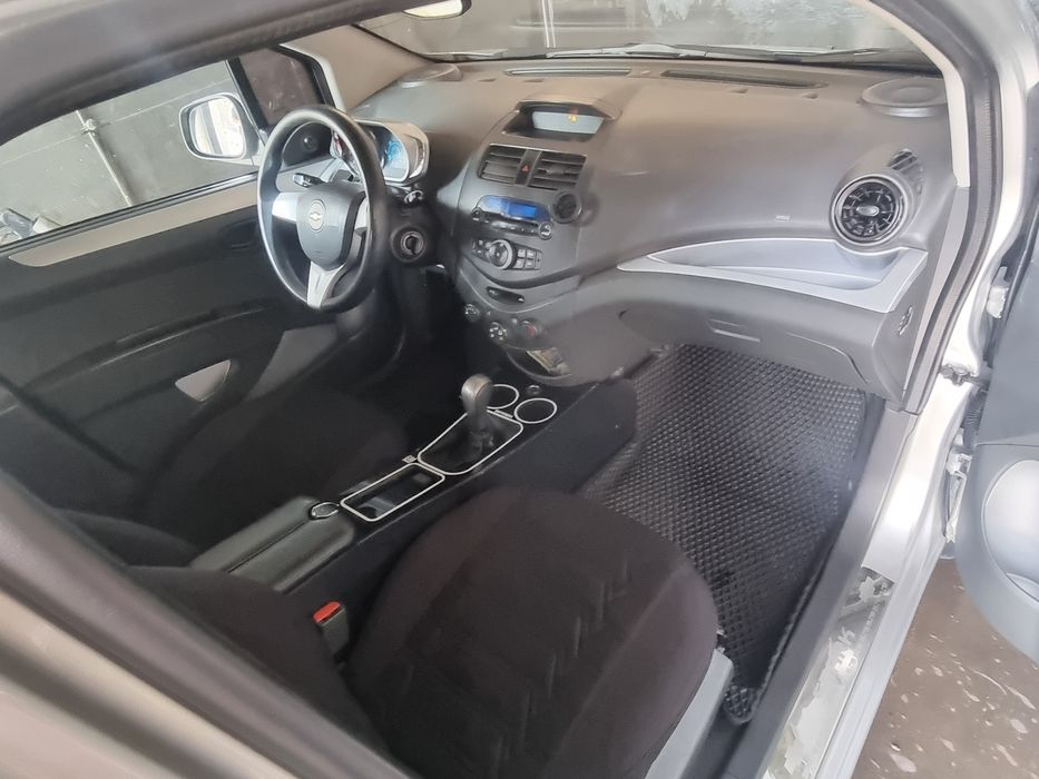 spark sotiladi holati zor