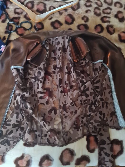 Costum elegant  din dantela L- XL