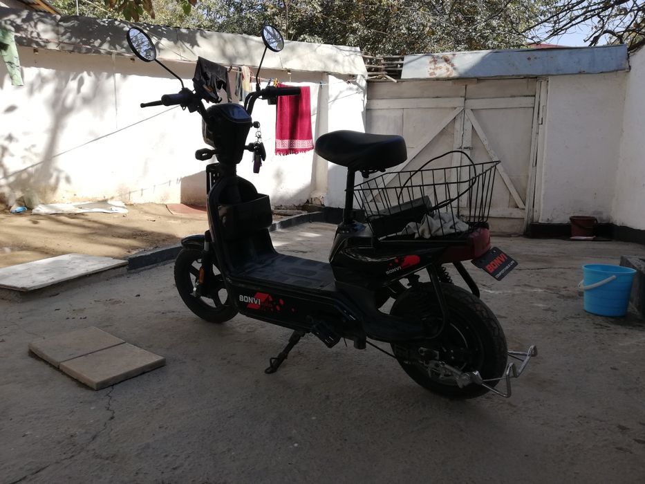 Скутер электрический