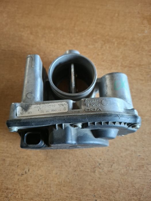 Clapeta acceleratie Mercedes SLK 230