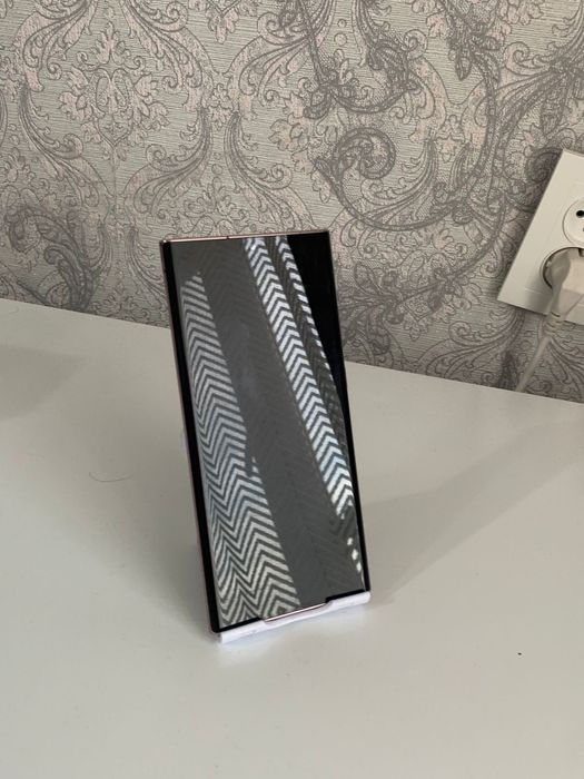 Обменяю или продам galaxy note 20 ultra