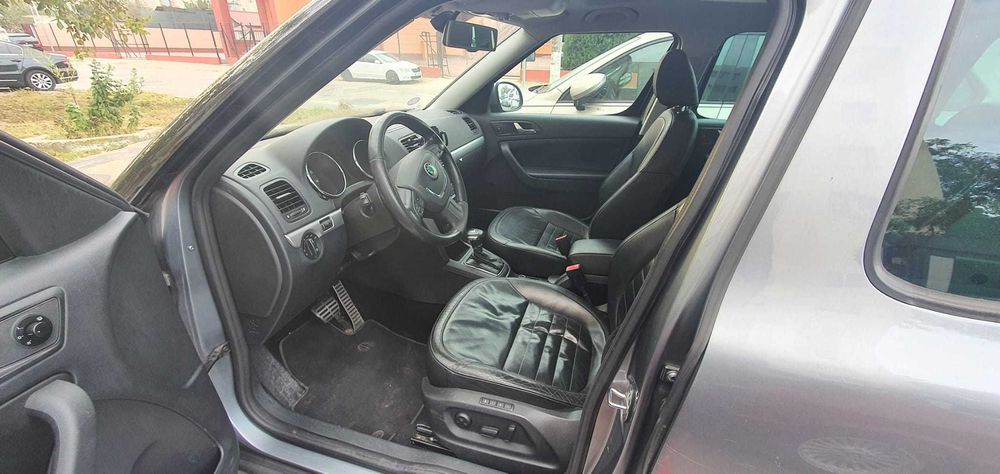 Vand  autoturism Skoda Yeti benzina an 2011