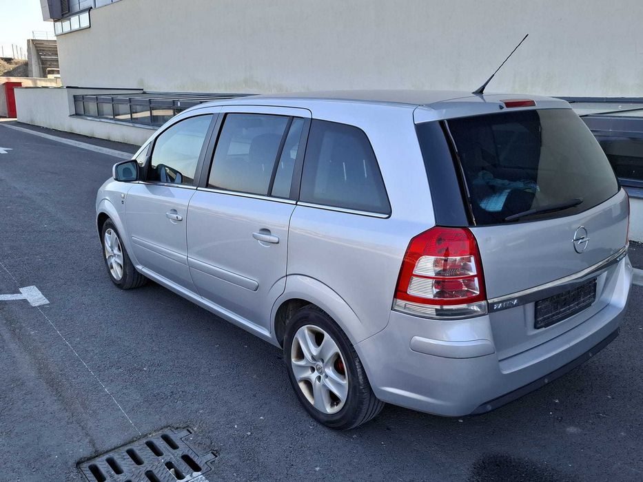 Vand OPEL Zafira 7 Locuri