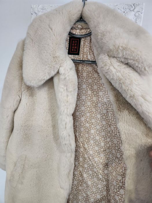 Палто от висококачествен синтетичен косъм STEFANEL