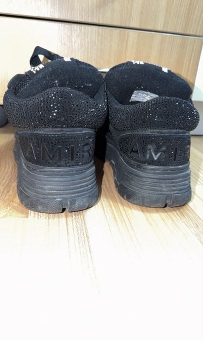 Vand Amiri Ma-1 cu cristale