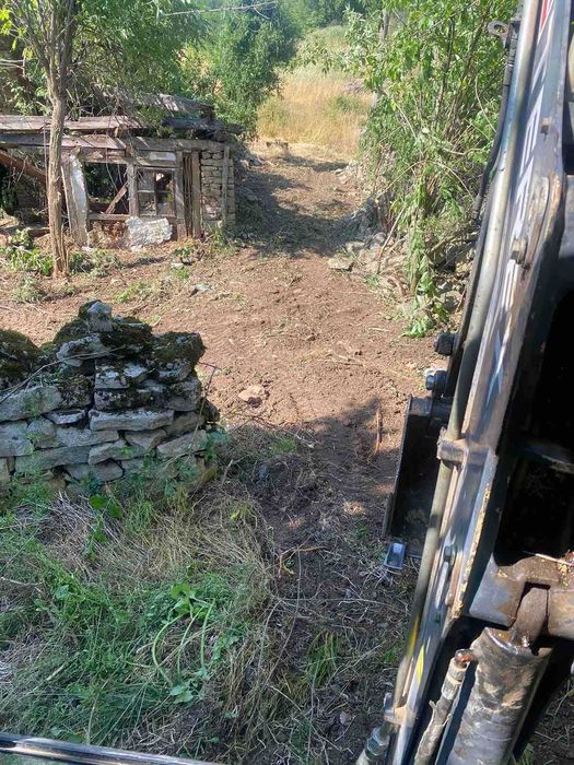 ДВОРНО МЯСТО С ПАНОРАМА В С. КАЗАЧЕВО, ОБЛ. ЛОВЕЧ