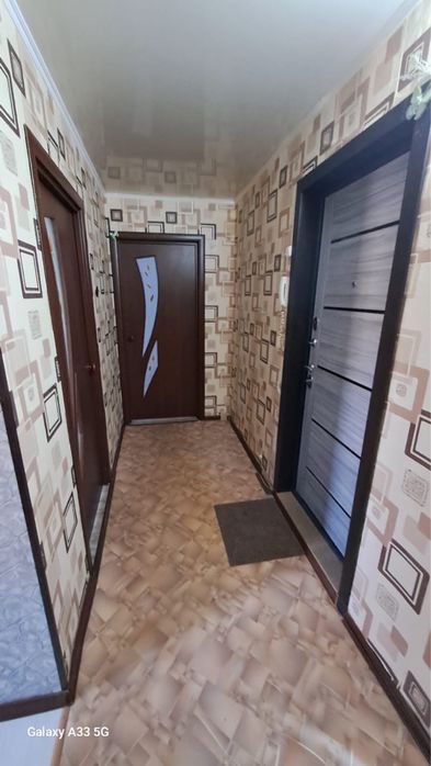 Продам 2 ком кв 46 м2 в районе 8 школы