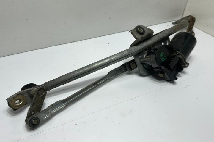 Ansamblu stergator parbriz cu motoras 8d1955605B Volkswagen VW Passat