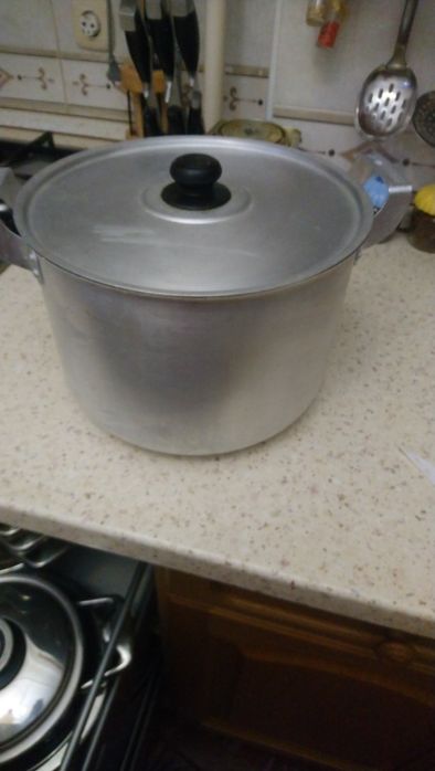 Наборы  кострюль