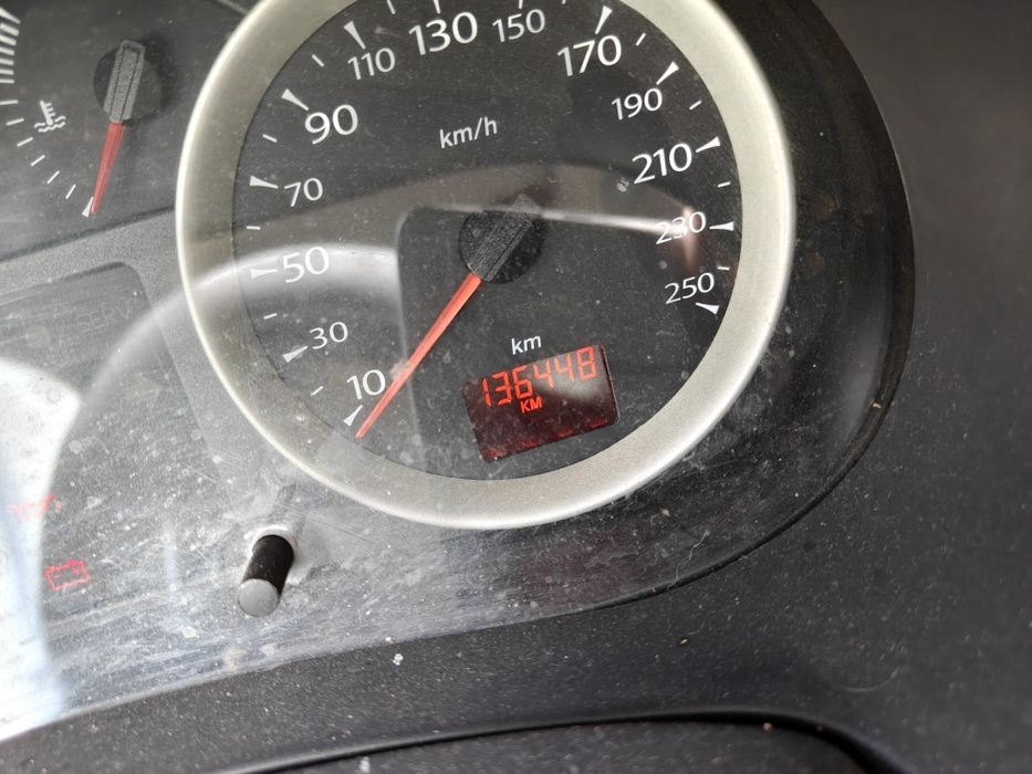 Renault symbol Thalia 2011 in stare foarte bună