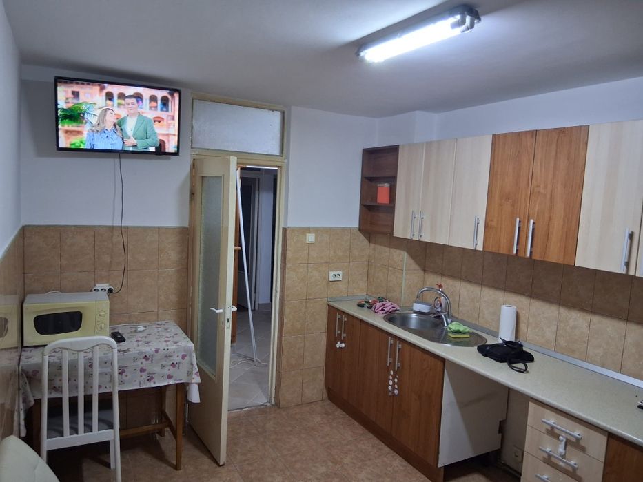 chirie apartament
