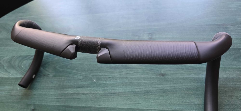 OCAZIE! Ghidon SPECIALIZED ROVAL Rapide Carbon 440mm - NOU!