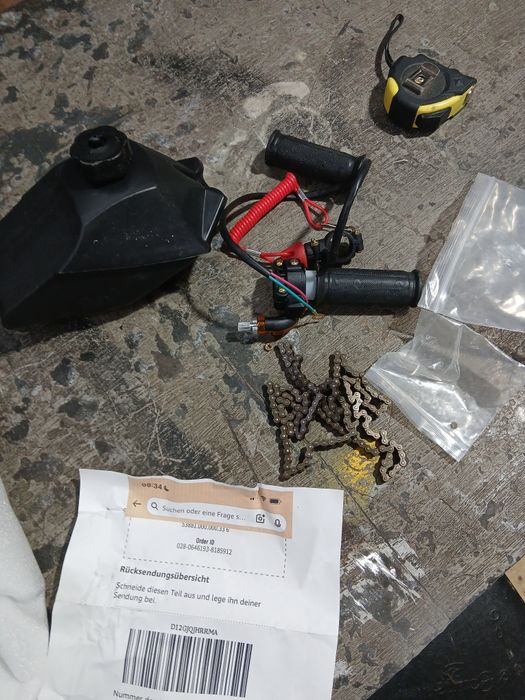 Двутактов двигател WERSTIL 50 куб. Чисто нов закупен по погрешка. Има частичен комплект за веломотор