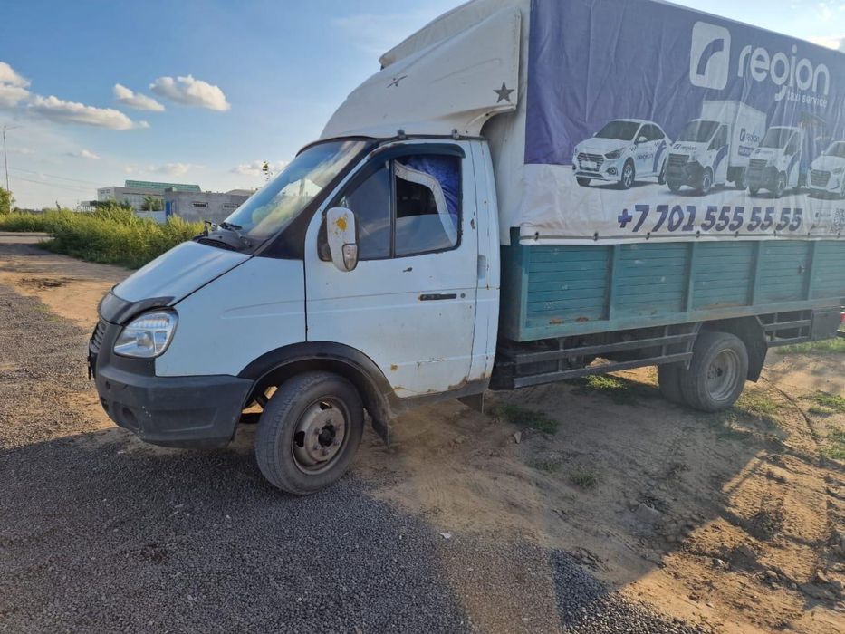 Продам  газель на ходу в отличном состоянии .