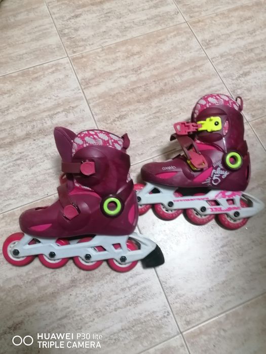 Продавам момичешки ролери OXELO