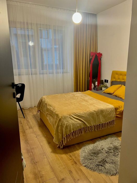 Vand Apartament 3 Camere Apahida zona linistita