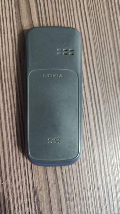 Nokia 2 сим  телефон рабочий